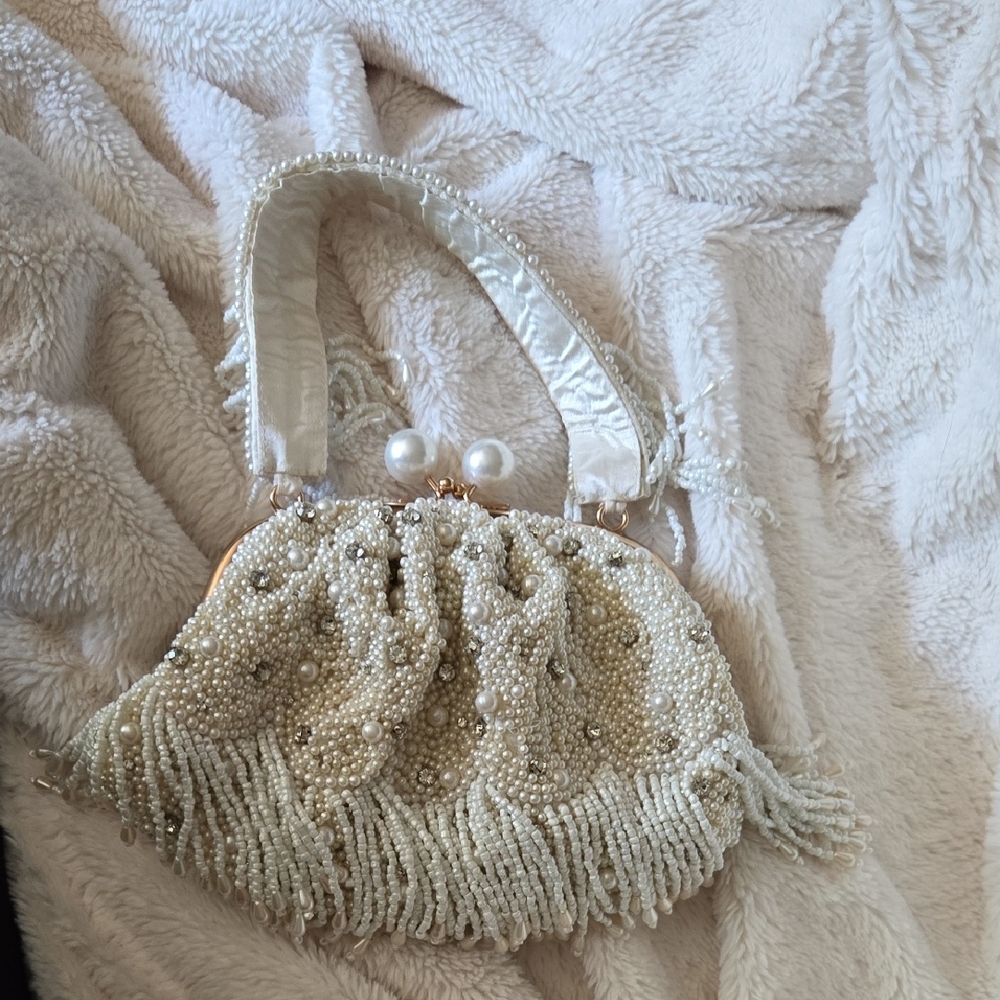 Elegant Pearl-Embellished Clutch